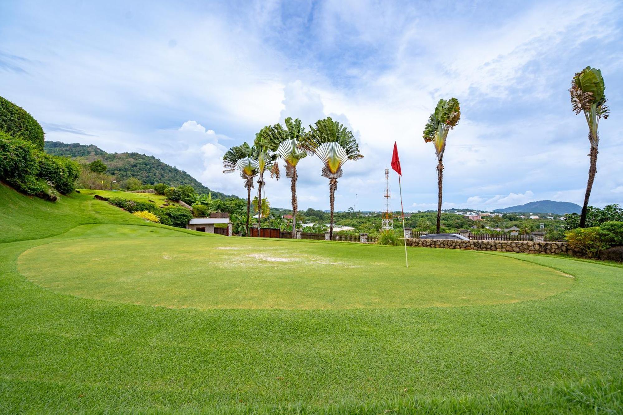 Royal Legacy Private Villa With Private Golf Course プーケット エクステリア 写真