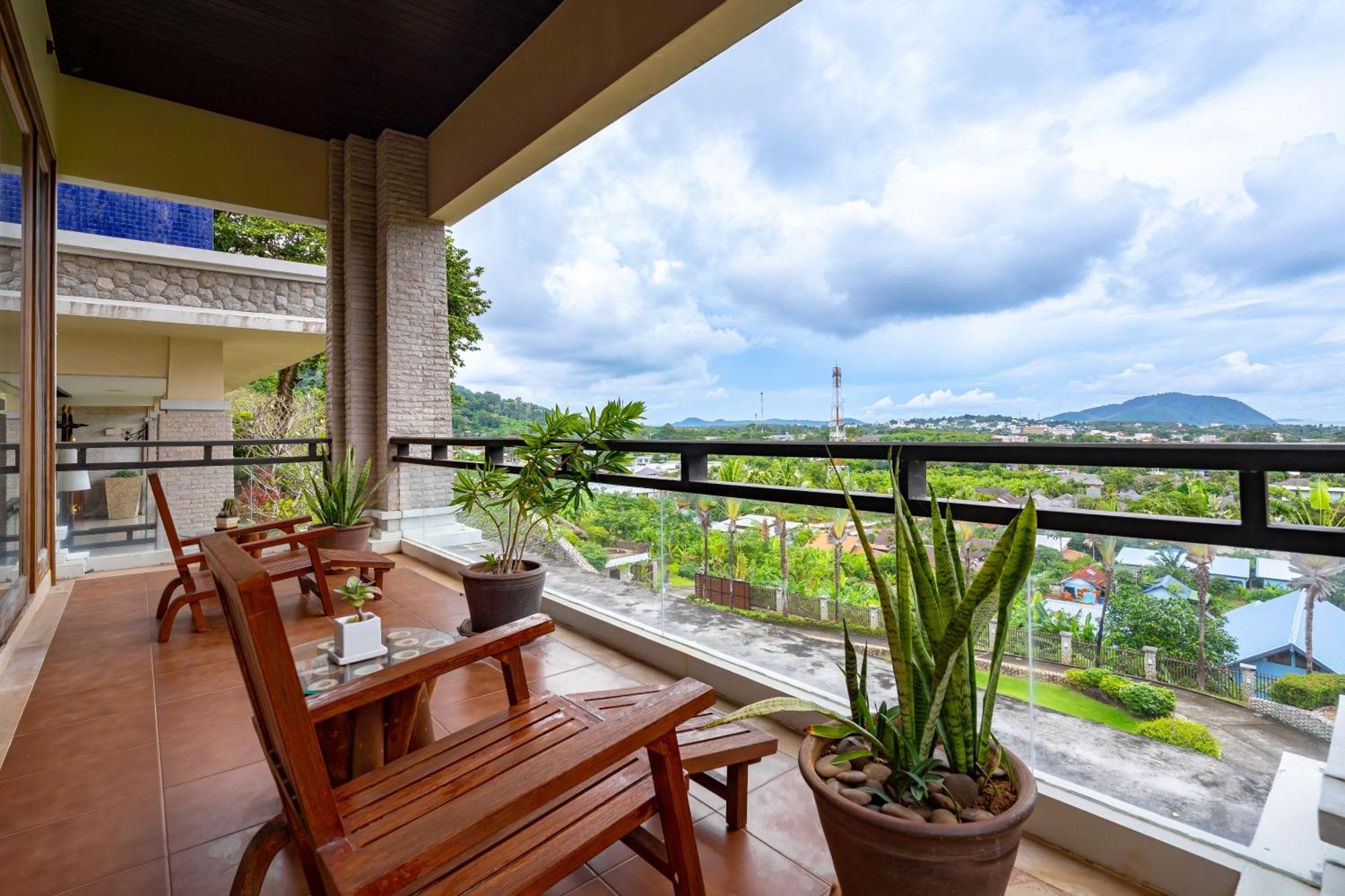 Royal Legacy Private Villa With Private Golf Course プーケット エクステリア 写真