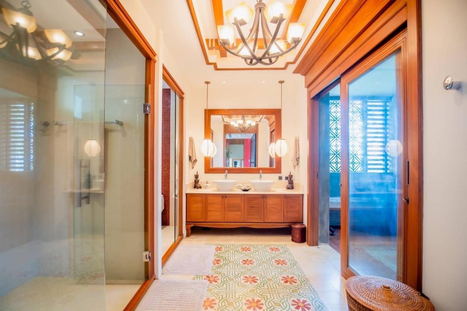 Royal Legacy Private Villa With Private Golf Course プーケット エクステリア 写真