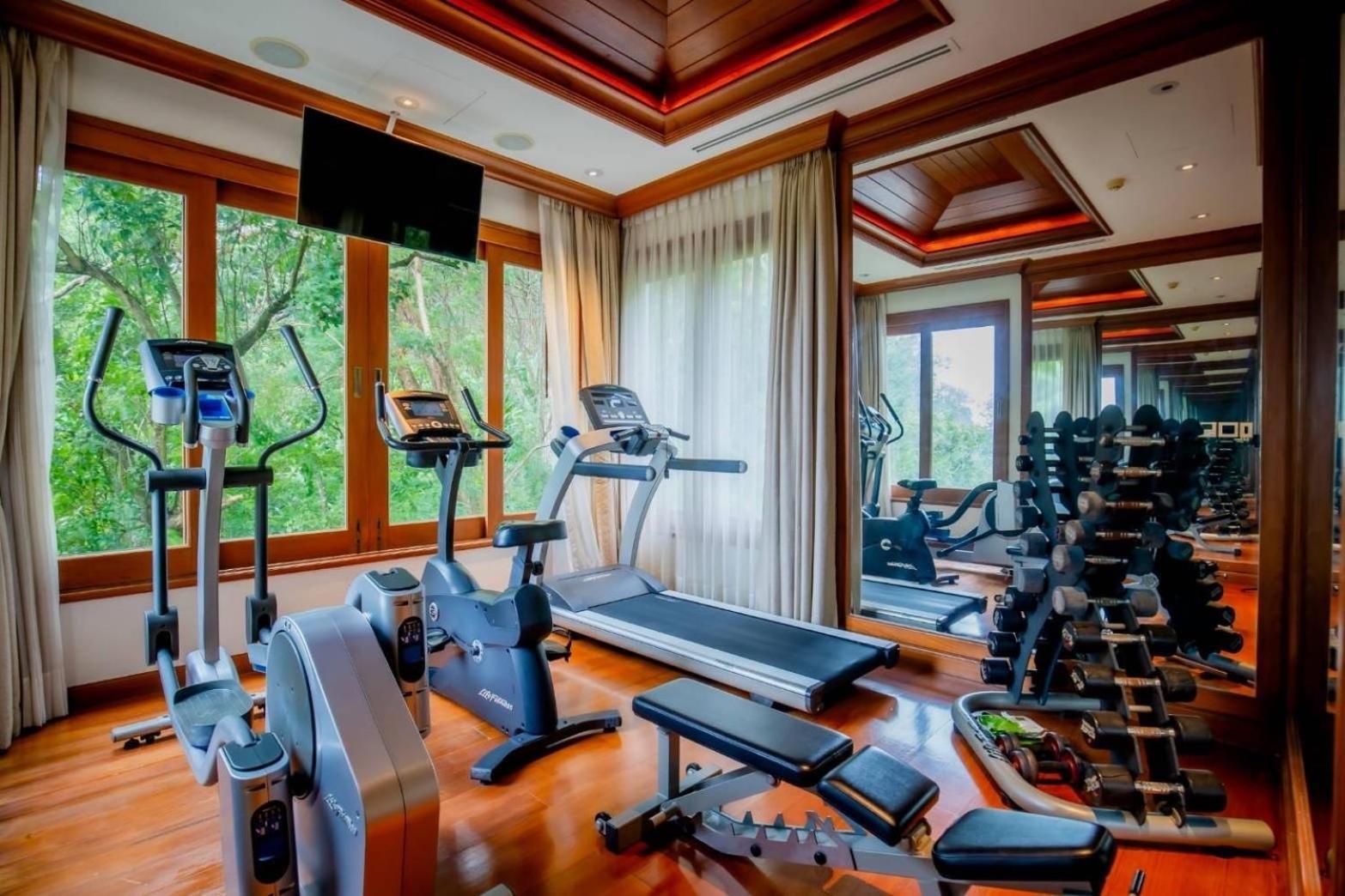 Royal Legacy Private Villa With Private Golf Course プーケット エクステリア 写真