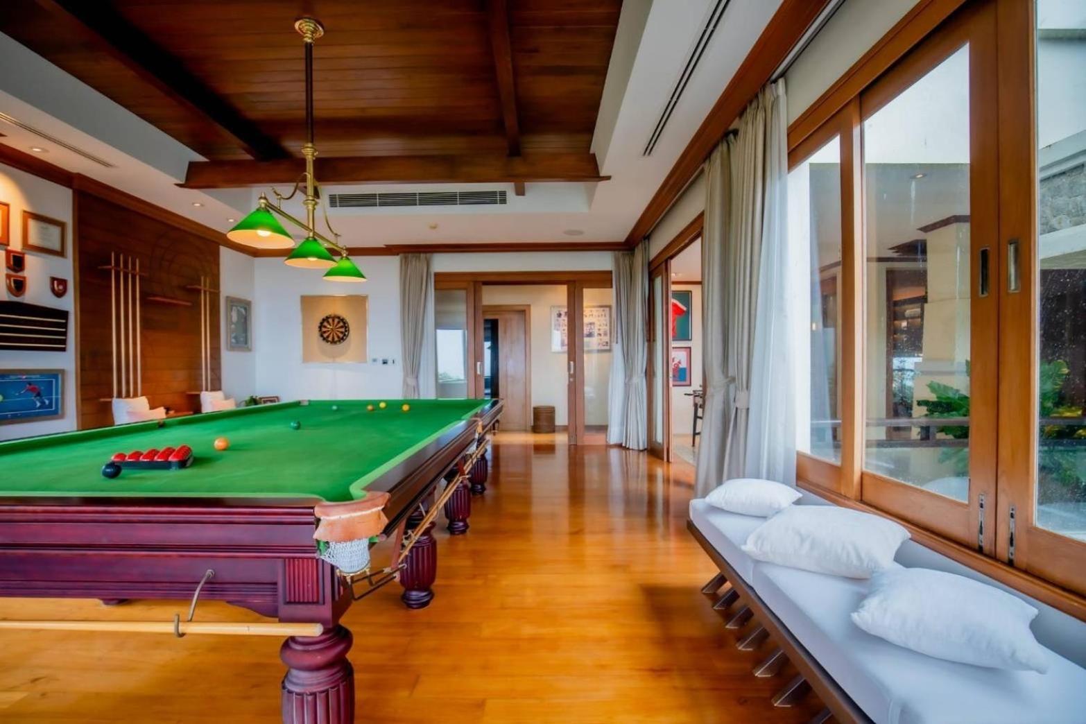 Royal Legacy Private Villa With Private Golf Course プーケット エクステリア 写真