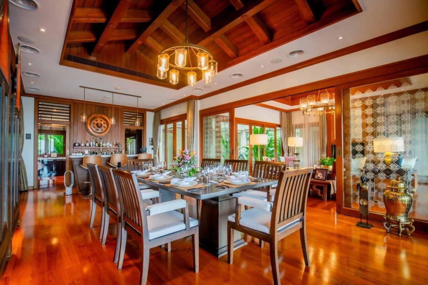 Royal Legacy Private Villa With Private Golf Course プーケット エクステリア 写真